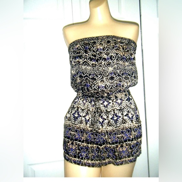 ANGIE Elephant Printed Strapless Romper Medium lightweight summer jumpsuit - Picture 3 of 16